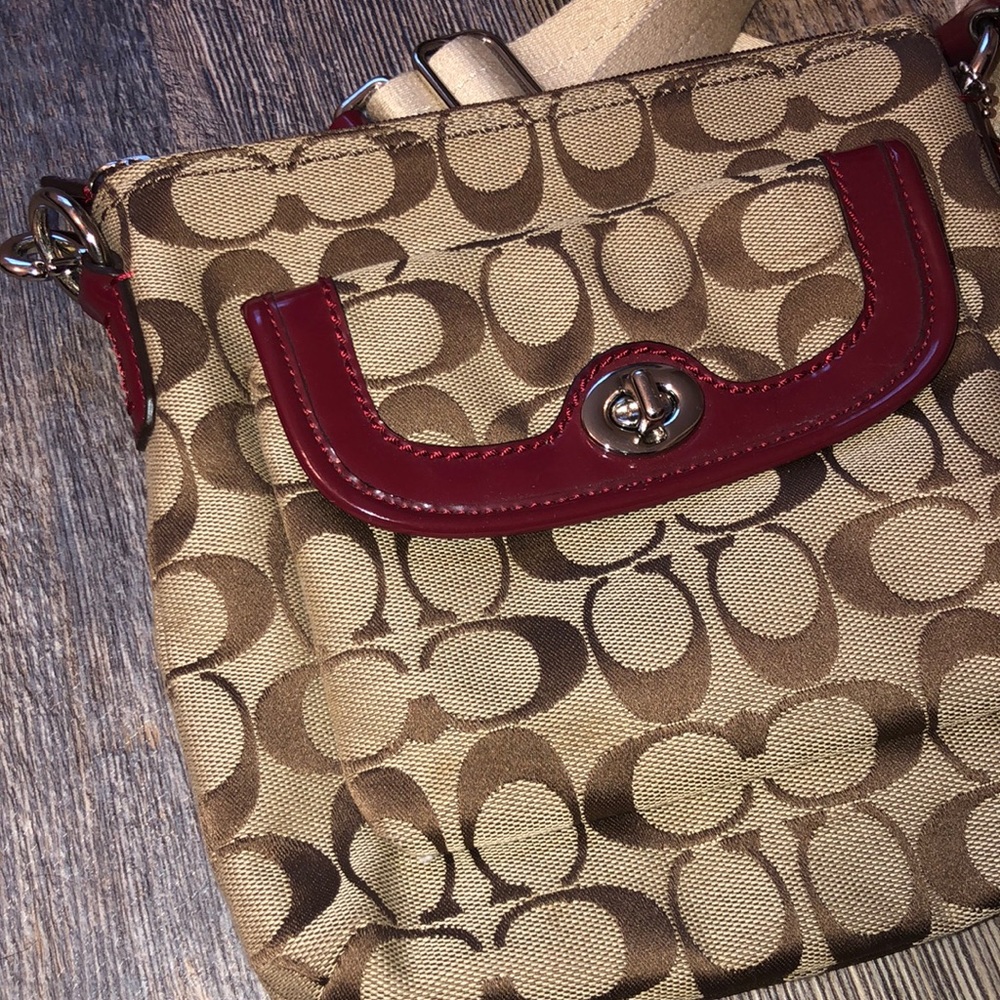 NWOT Coach crossbody bag🌟